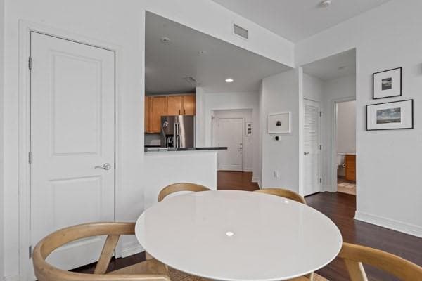 Building Photo - 500 Throckmorton St