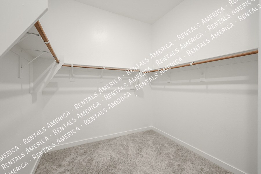 Building Photo - 3812 E Bartlett Way