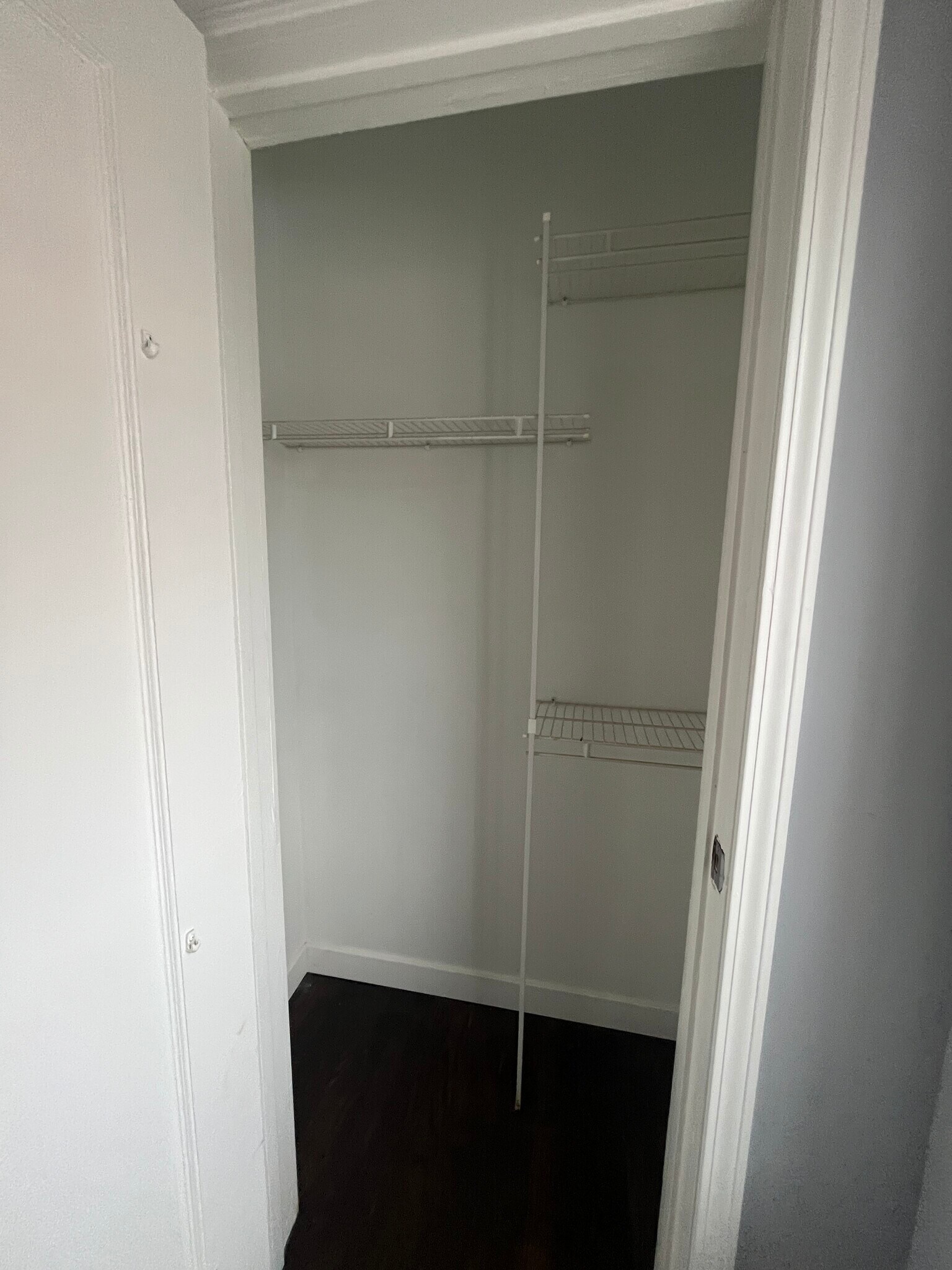 Building Photo - 7630 N Marshfield Ave