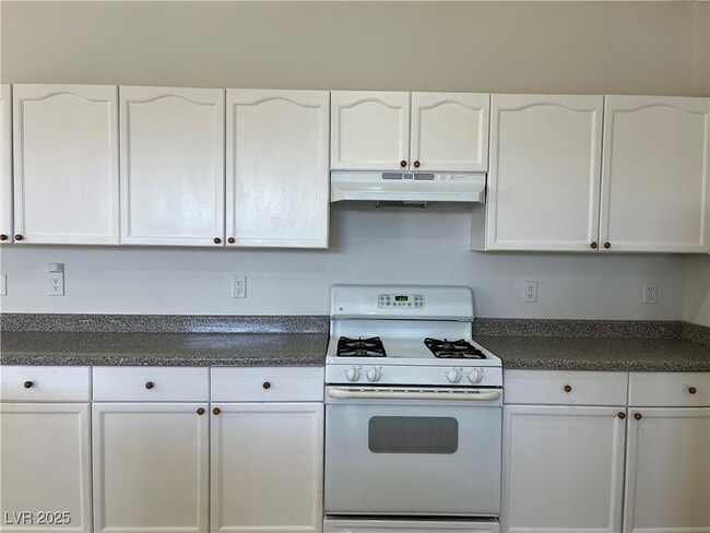 Building Photo - 161 Lenape Heights Ave