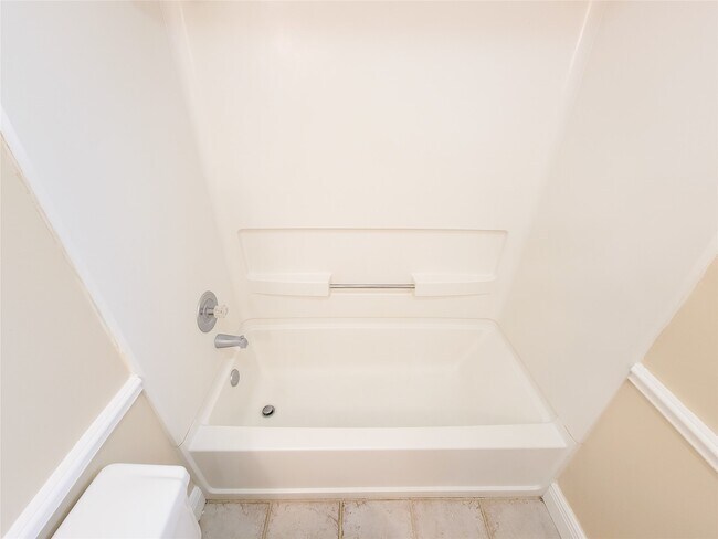 Building Photo - 3014 Millers Oak Ln