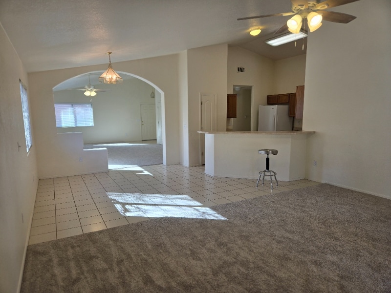 Building Photo - 3307 S Sun Splash Dr