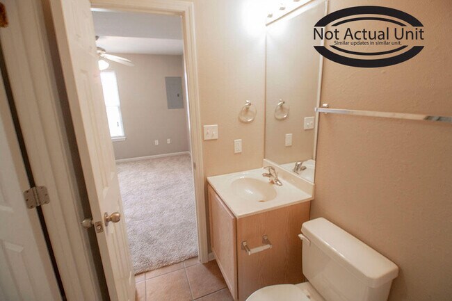 Building Photo - 3912 Snowy Owl Dr