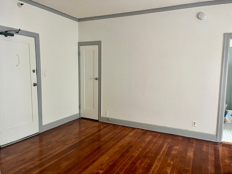 Building Photo - 335 S Rampart Blvd