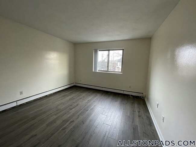 Building Photo - 26 Allston St