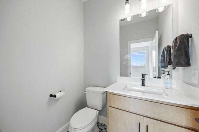 Building Photo - 5403 Timberhead Mdws