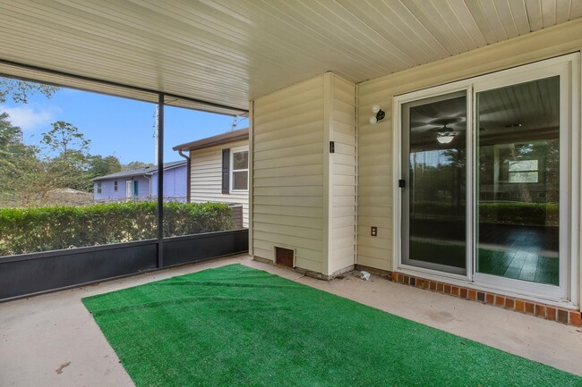 Building Photo - 5831 Split Oak Ln