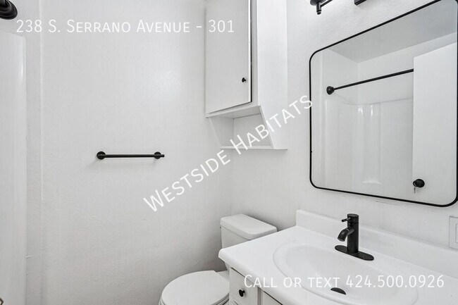 Building Photo - 238 Serrano Ave