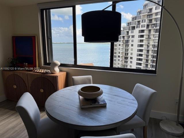 Building Photo - 540 Brickell Key Dr