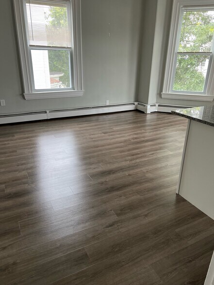 Building Photo - 235 Jackson St