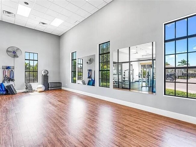 Building Photo - 109 Moscata Wy