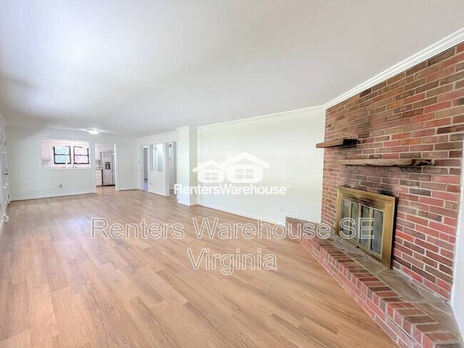 Building Photo - 354 Warrington Cir