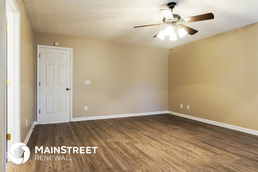 Building Photo - 431 Bridgestone Ln