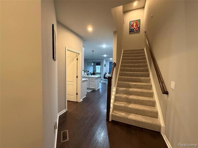 Building Photo - 4811 Broomfield Wy