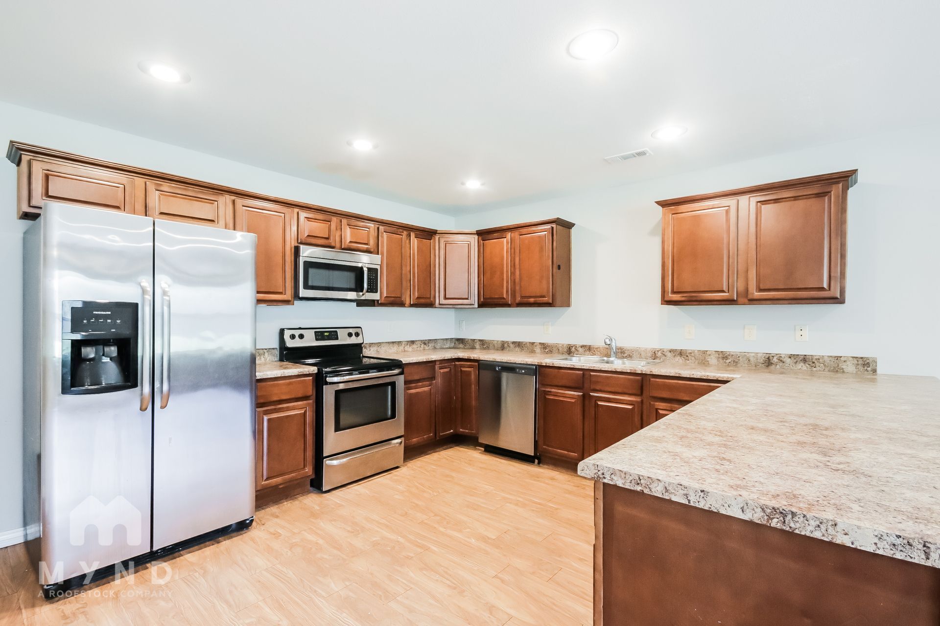 Building Photo - 313 W Thurman St