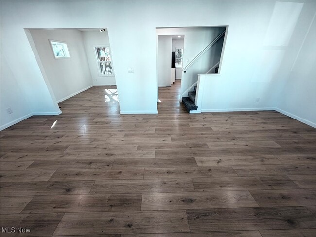 Building Photo - 10714 Greenlawn Ave