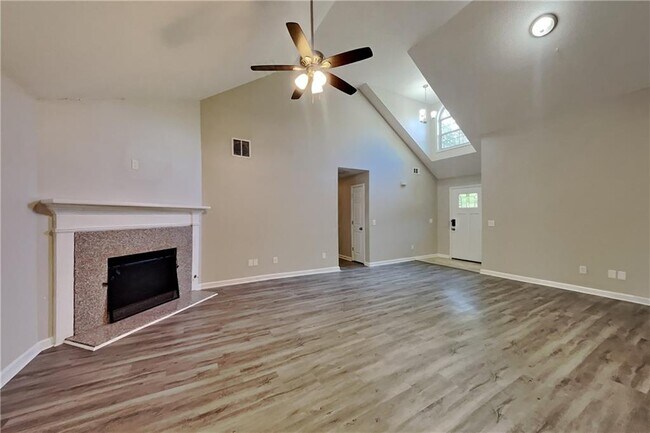 Building Photo - 8435 Sapphire Ln