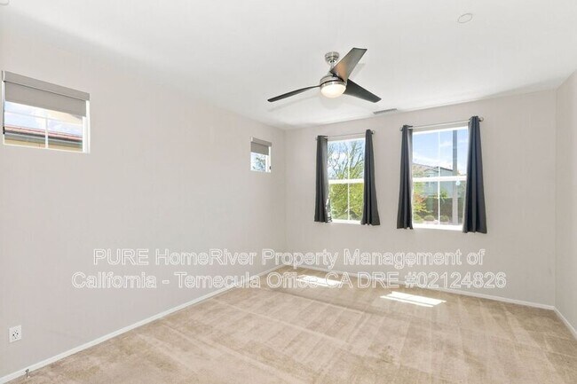 Building Photo - 45576 Calle Luna
