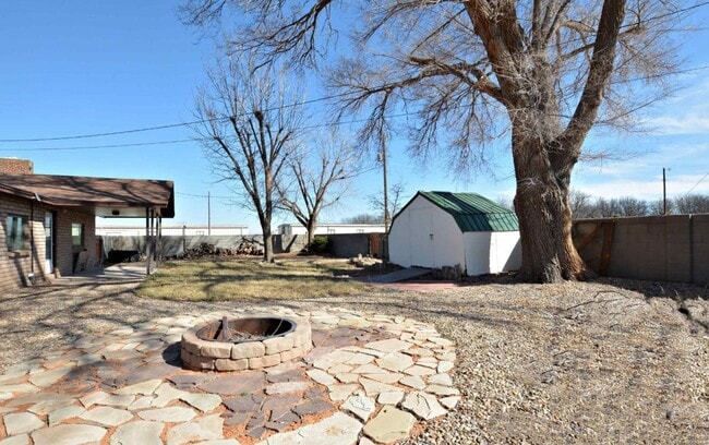 Building Photo - Beautifully Renovated 3bd/2ba home in Portales; Available 8/1/26