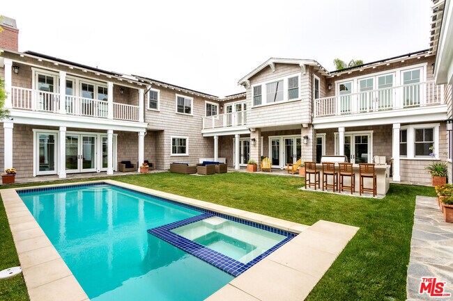 Building Photo - 550 San Juan Ave
