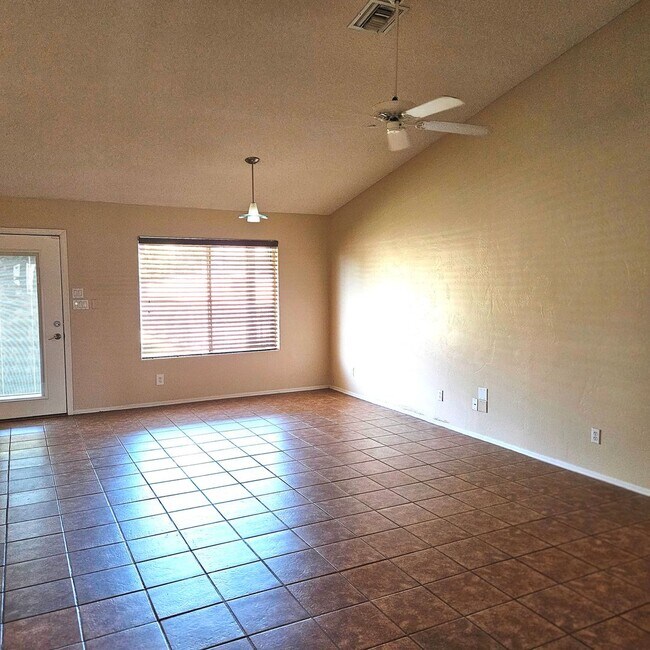 Building Photo - Pool home available now!