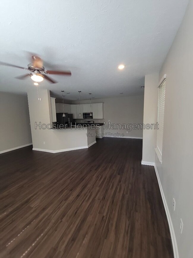 Building Photo - 5645 Brownstone Dr