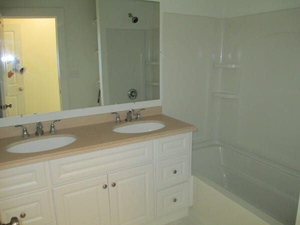 Building Photo - 5 Westerly St