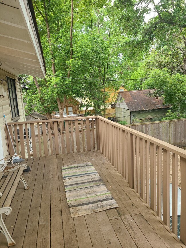 Building Photo - 1434 Lawson St