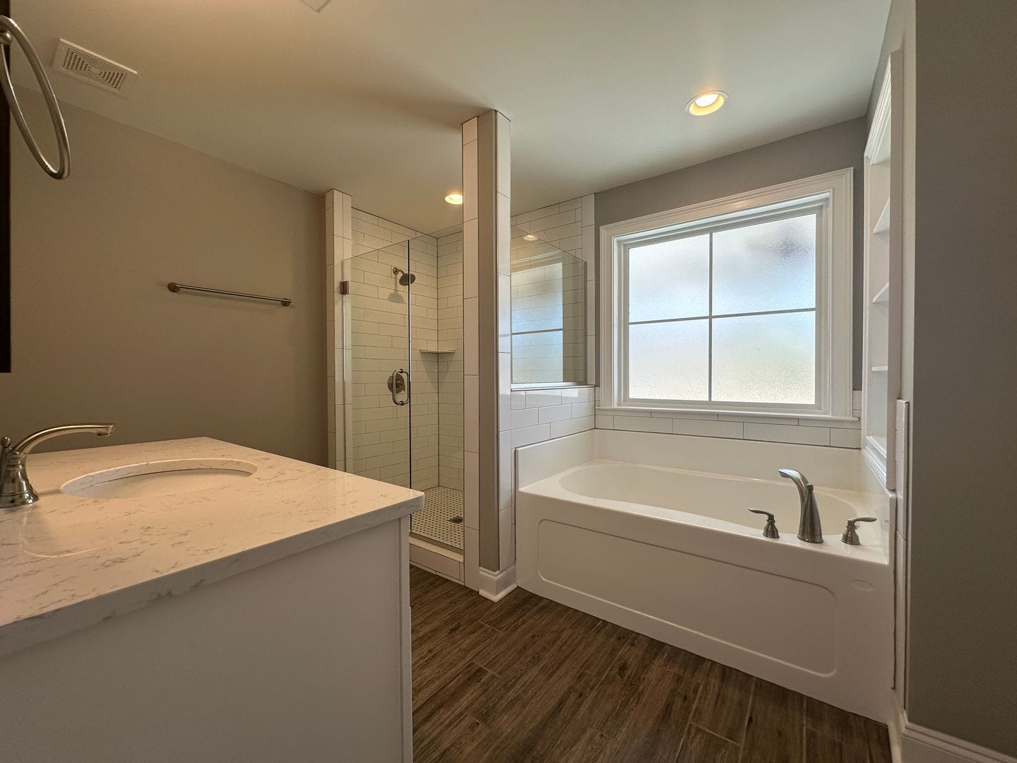 Building Photo - Cottage Style 4 Bedroom Home in Camden Ridge