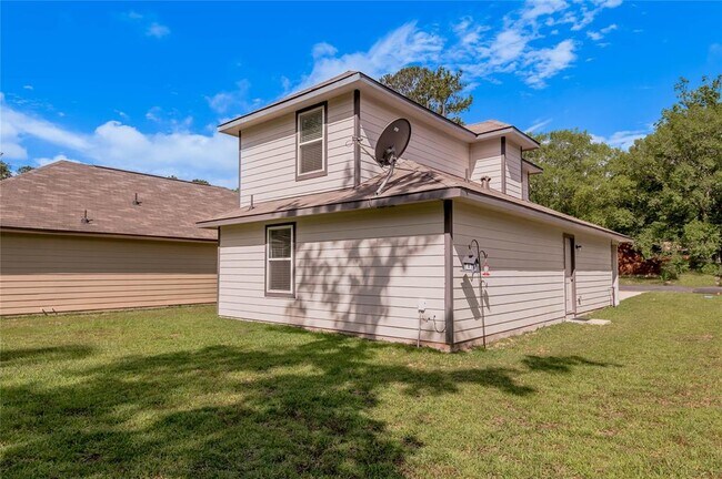 Building Photo - 26688 Pools Creek Dr