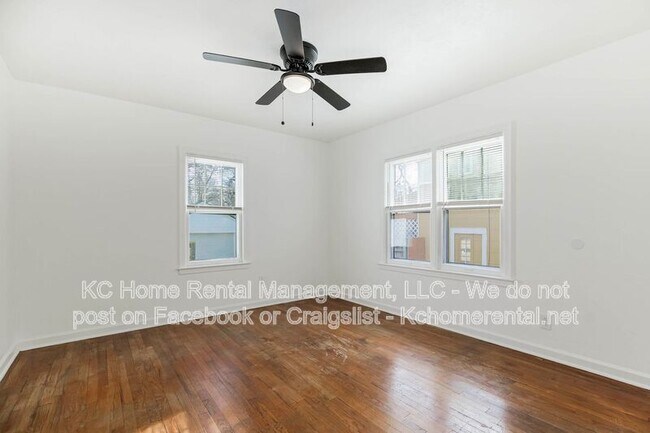 Building Photo - 7219 Chestnut Ave