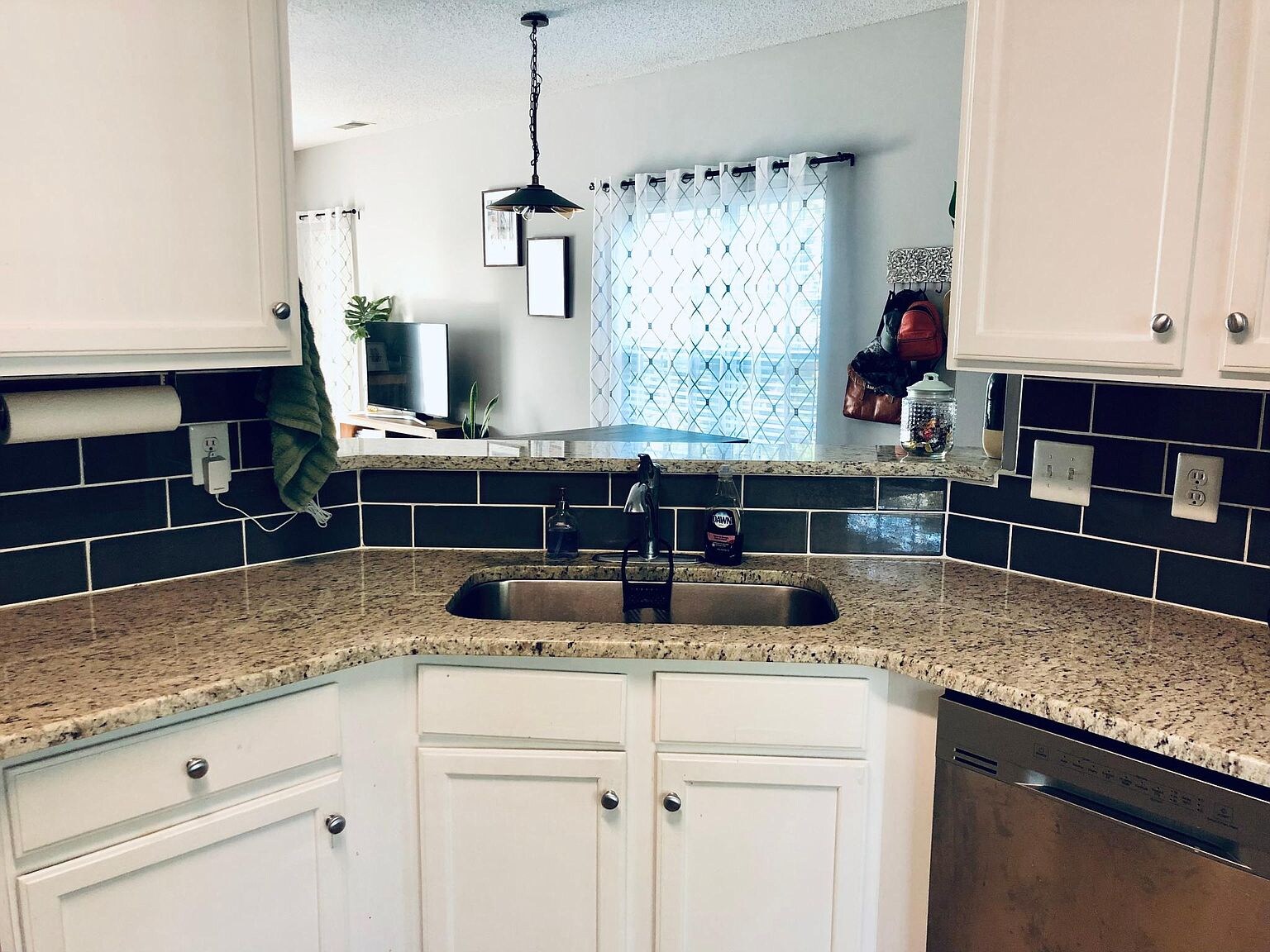 Building Photo - Room in Townhome on Summergrove Ct