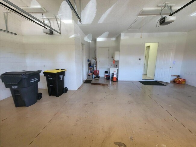 Building Photo - 113 Torino Ln