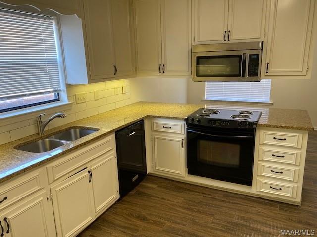 Building Photo - 5416 Handel Dr