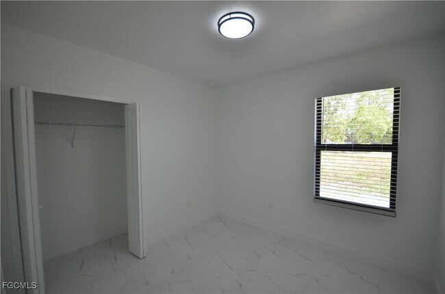 Building Photo - 2188 Barker Blvd