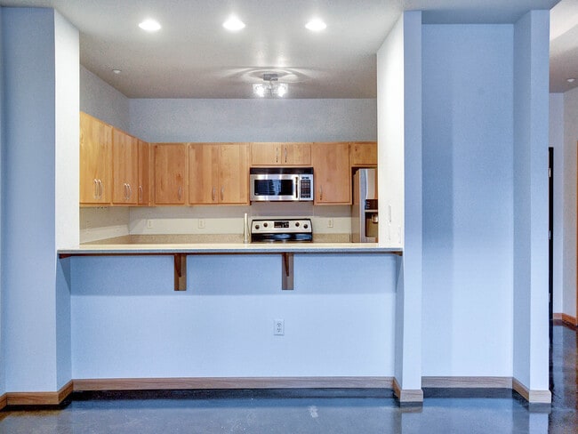 Building Photo - 1125 NW 9th Ave