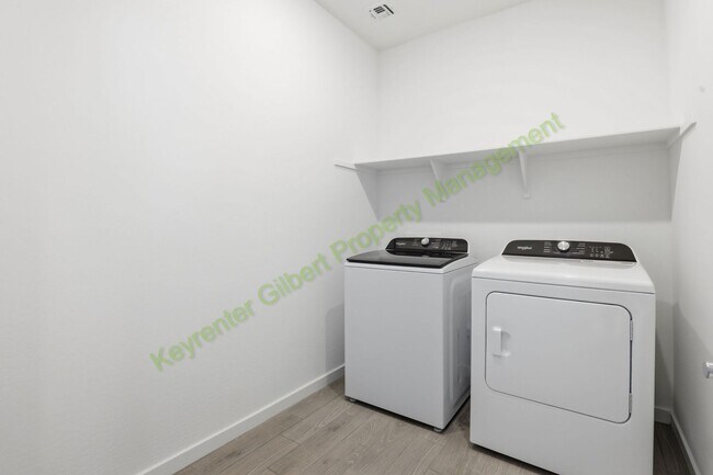 Building Photo - Brand New Never-Lived-In Home in San Tan Valley – Modern Comfort Meets Fresh Start