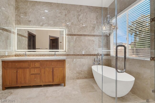 Building Photo - 1330 Coulisse St