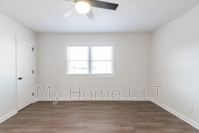 Building Photo - 931 Cantwell St