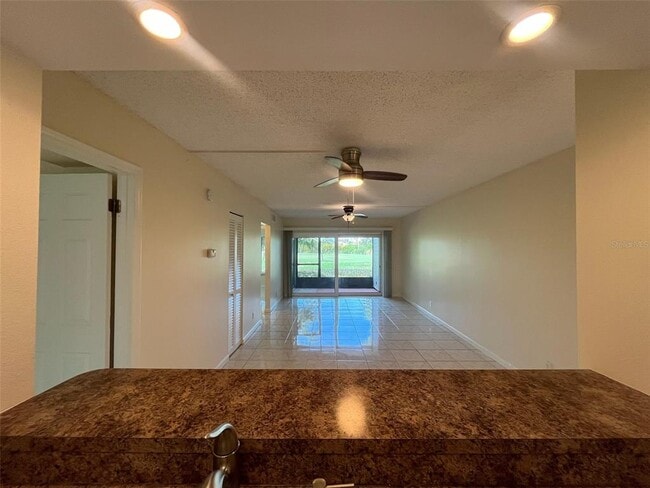 Building Photo - 6219 Palma Del Mar Blvd S
