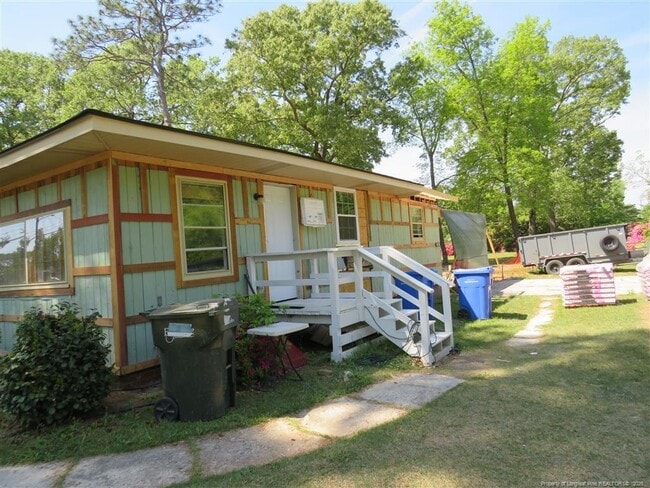 Building Photo - 600 Faison Ave