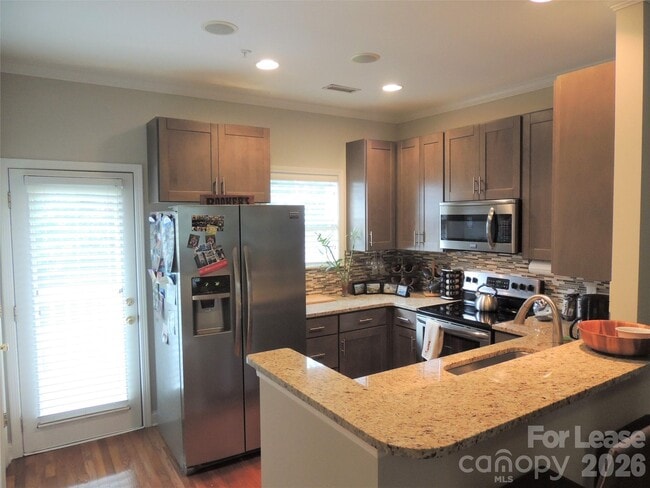 Building Photo - 222 S Torrence St