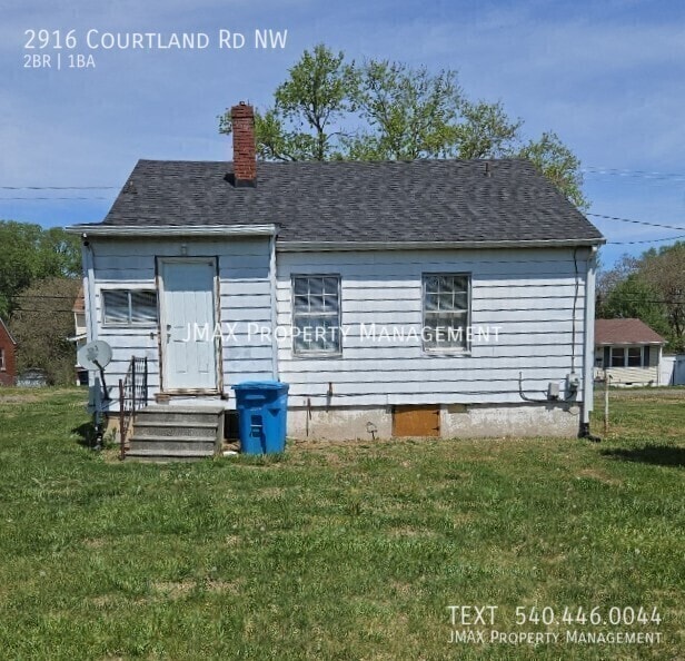 Building Photo - 2916 Courtland Rd NW