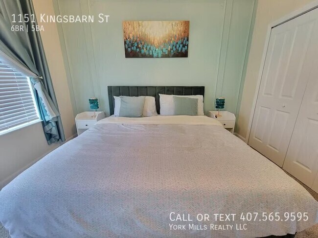 Building Photo - 1151 Kingsbarn St