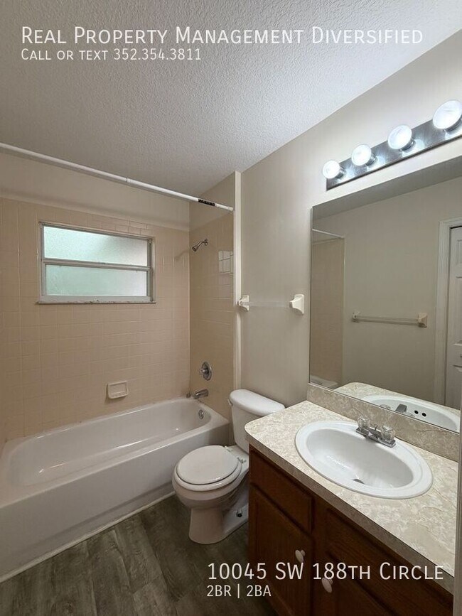 Building Photo - 10045 SW 188th Cir