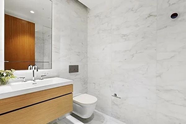 Building Photo - 565 Broome St