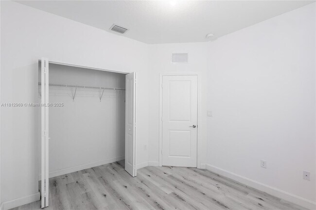 Building Photo - 13405 SW 287th St