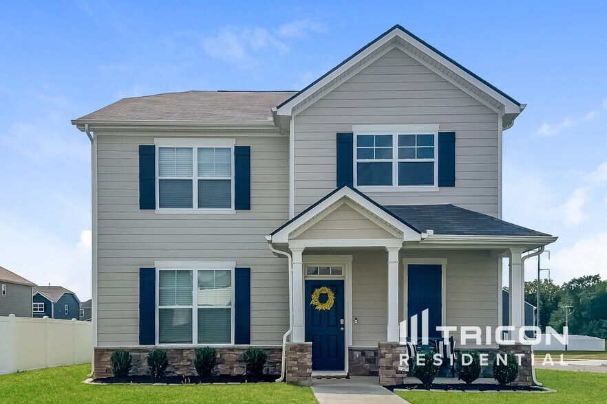 Primary Photo - 1507 Ashgrove Pl