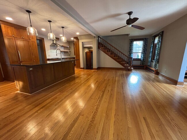 Building Photo - REDUCED Grandin Court Tudor with 3 Bedrooms and 2.5 Baths - EV Charging Station