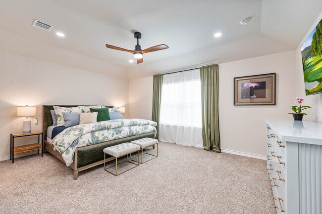 Building Photo - 22607 Green Jacket